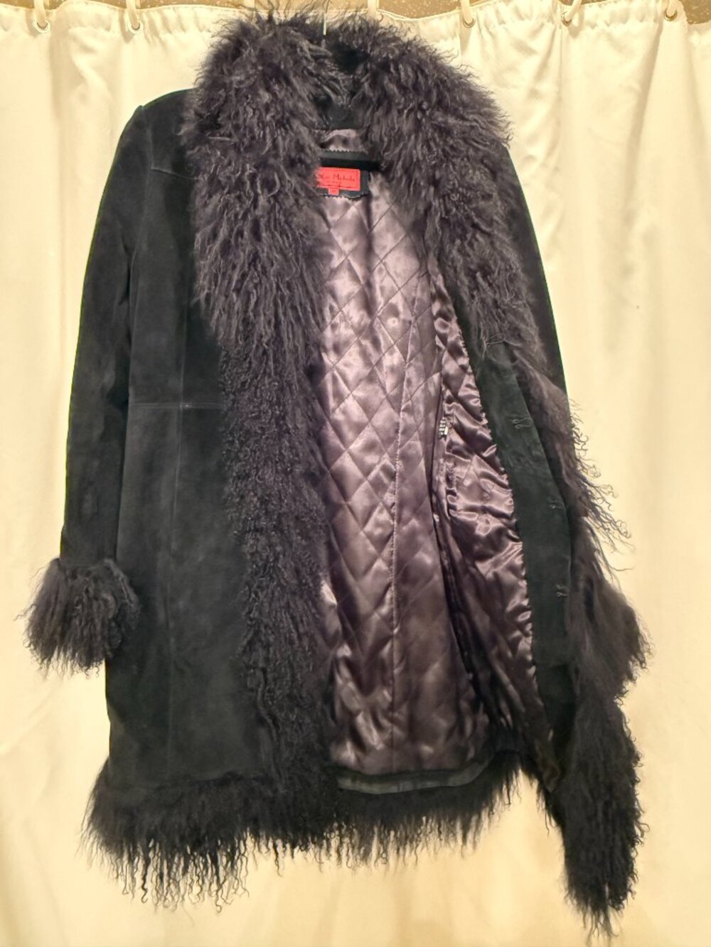 Women's black suede medium weight jacket with fluffy trim - Picture 3 of 9